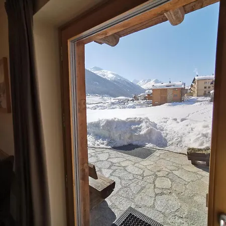 Pizabela Appartement *